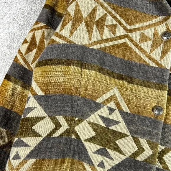 Vintage women's Aztec tapestry style button up cropped style chore jacket - Picture 4 of 6